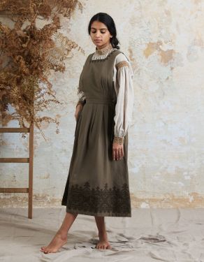 "Oxana" organic cotton jumper dress moss green